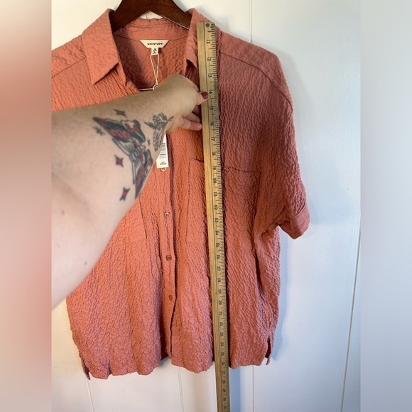 NWT Max Studio Coral Button Down Collared Women’s Blouse Size Medium - Picture 6 of 12